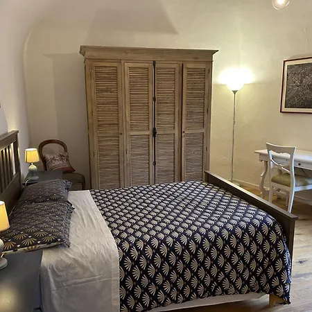 Frescos House *