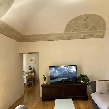 Frescos House Pisa
